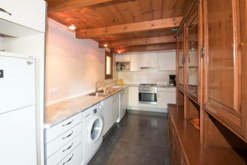 Tamariu Apartment Sleeps 5 Wifi