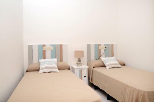 Tamariu Apartment Sleeps 6 Wifi
