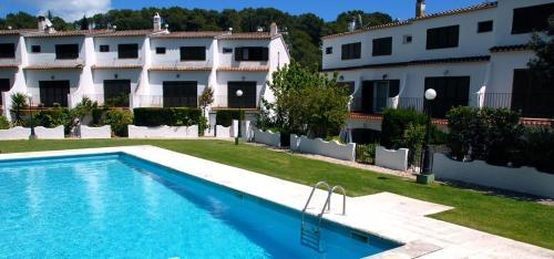 Tamariu Villa Sleeps 6 Pool