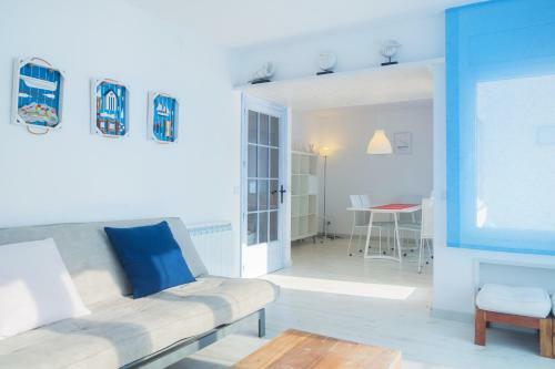 Tamariu Apartment Sleeps 6 Air Con