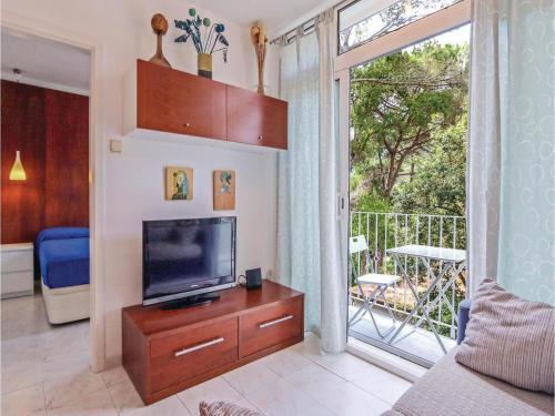 Two-bedroom Apartment In Tamariu