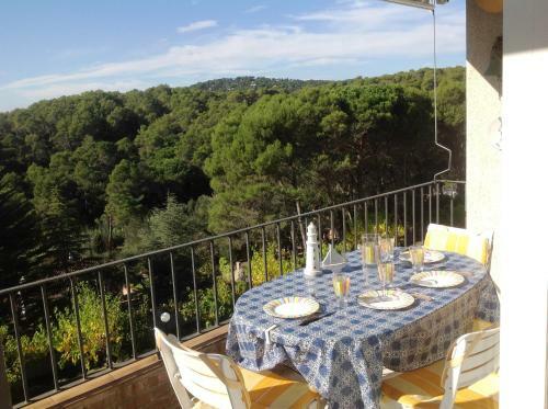 Tamariu Apartment Sleeps 4 Pool Air Con