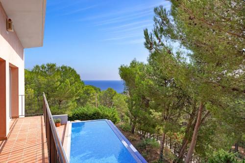 Tamariu Villa Sleeps 6 Pool Air Con