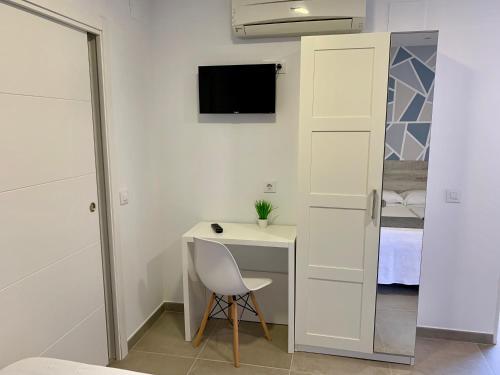 Hostal Dori Rooms