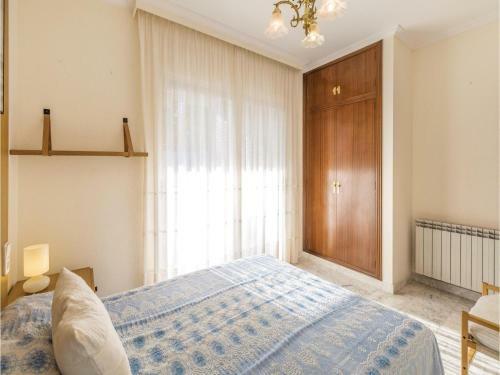 Five-bedroom Holiday Home In Tarragona