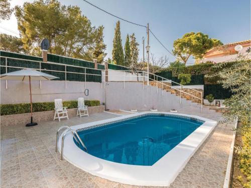 Five-bedroom Holiday Home In Tarragona