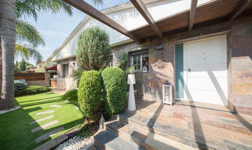 Bages House