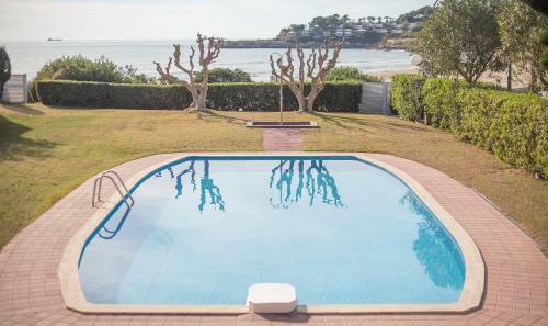 Apartamento En La Playa La Mora
