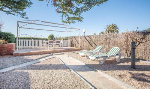 Apartamento En La Playa La Mora