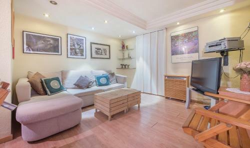 Apartamento En La Playa La Mora