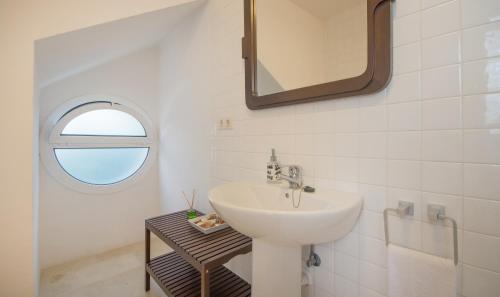 Villa Limonium With Sea Views