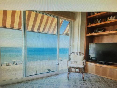 Long Beach Luxury Apartment Over The Sea