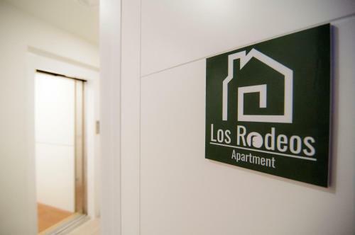 Los Rodeos Apartments