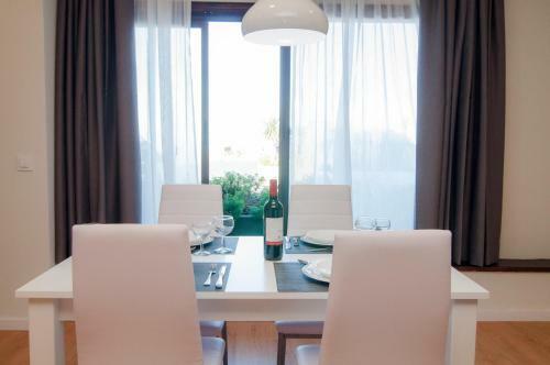 Los Rodeos Apartments