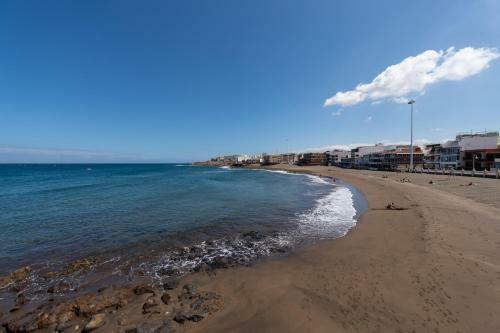 Salinetas Al Lado Del Mar