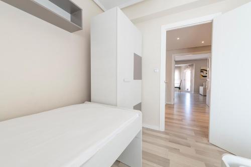 Apartamento Flatsandrooms Avenida De Aragon