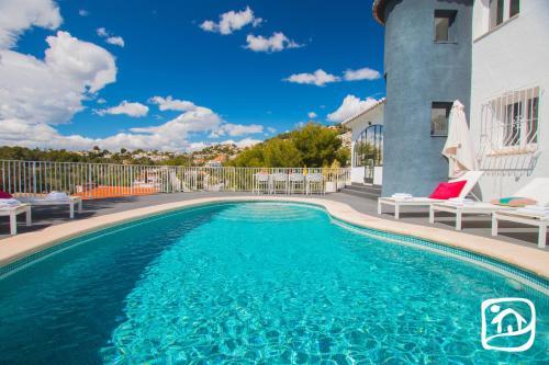Abahana Villas Coral