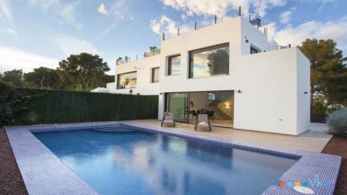 Villa Cap Blanc