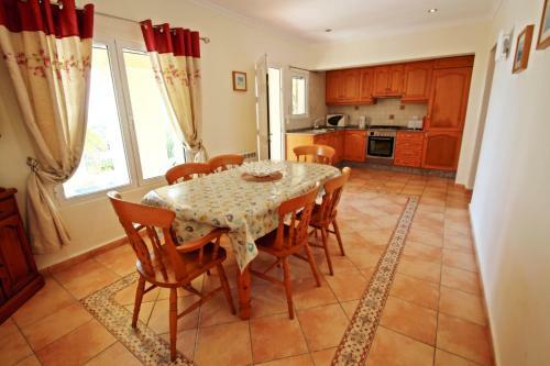 Casa Del Campo - Sea View Villa With Private Pool In Moraira