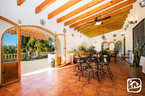 Abahana Villas - Casa Cansala