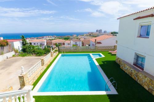 Villa Homeholidaysrentals Banhi