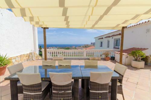 Villa Homeholidaysrentals Banhi