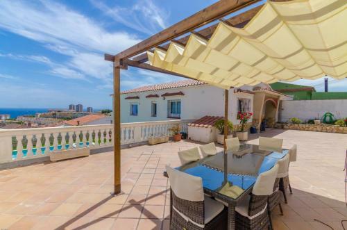Villa Homeholidaysrentals Banhi