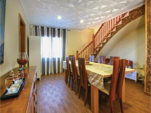 Five-bedroom Holiday Home In Tordera