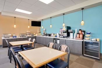 Hotel Days Inn Brookings