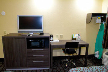 Hotel Days Inn Blue Springs