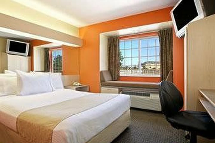 Hotel Microtel Inn And Suites Baton Rouge