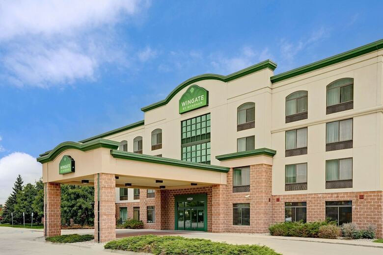 Hotel Wingate By Wyndham Fargo