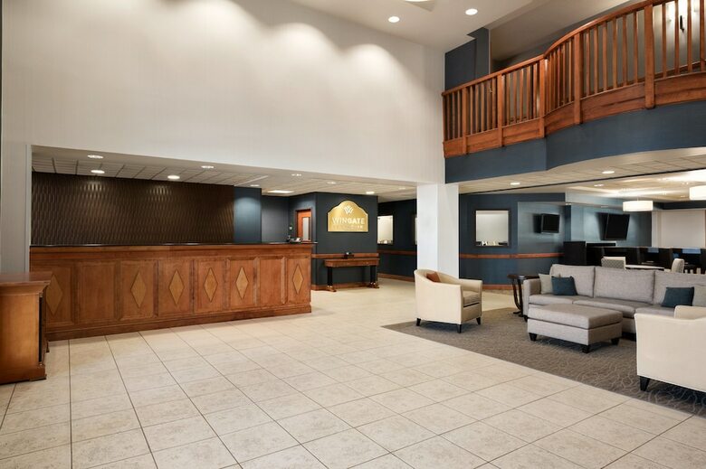 Hotel Wingate By Wyndham Fargo