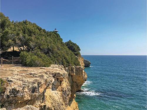 Three-bedroom Holiday Home In Altafulla
