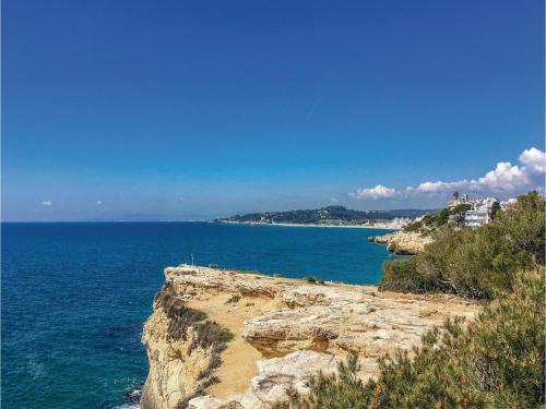 Three-bedroom Holiday Home In Altafulla