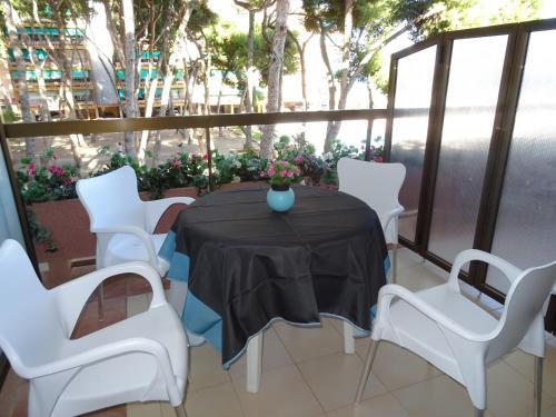 Apartamento Els Pins 2-6.