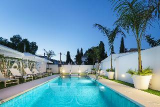 Costa Del Sol Hotel