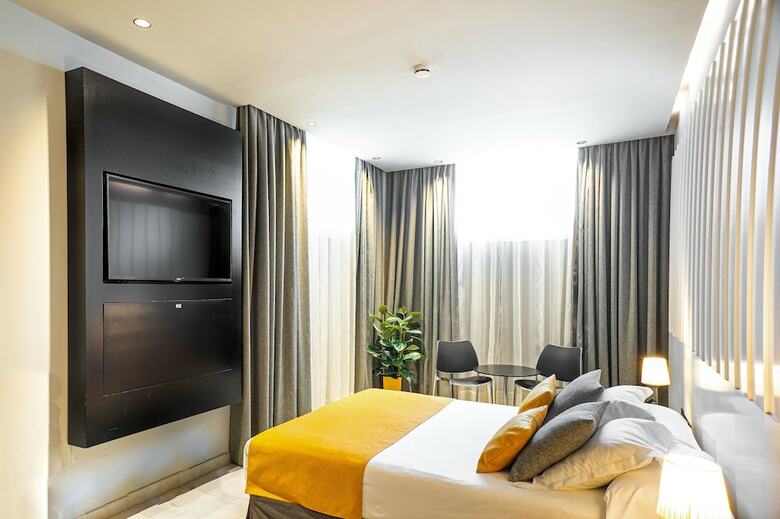 Costa Del Sol Hotel
