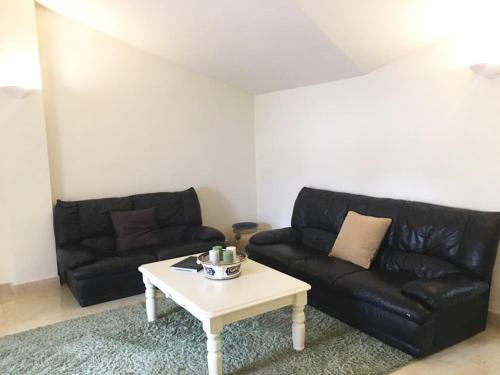 Apartamento 4 Bedroom Beachfront Penthouse