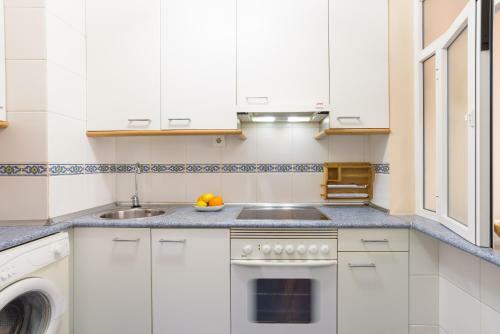 Malagasuite Torremolinos Beach Apartment