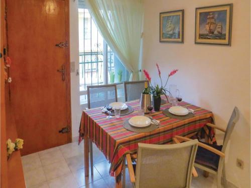 Three-bedroom Apartment In Torrevieja
