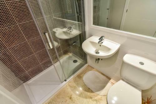 Globus La Entrada Garden Apartment