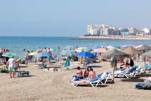 Attractive Apartment Los Locos Beach