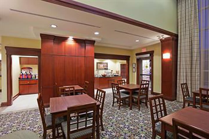 Hotel Staybridge Suites Guelph