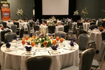 Hotel Embassy Suites Hampton Roads Va