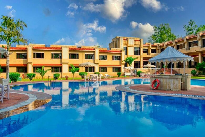 Hotel Clarks Khajuraho