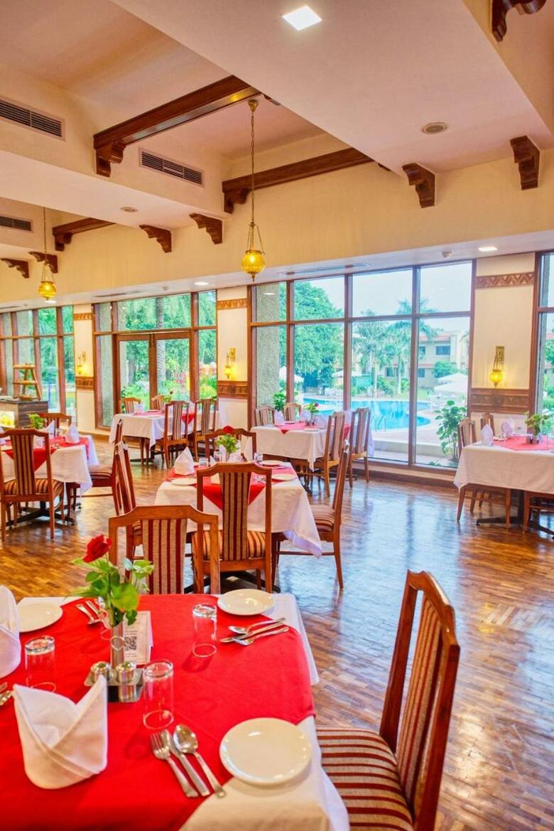 Hotel Clarks Khajuraho