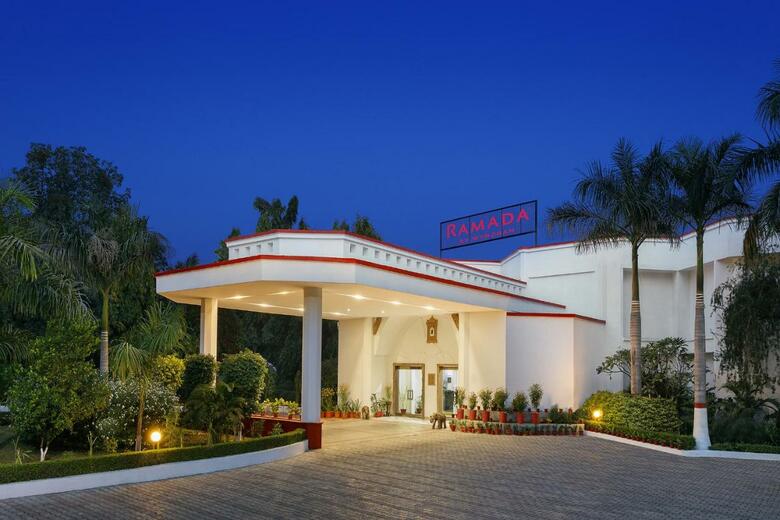 Hotel Ramada Khajuraho
