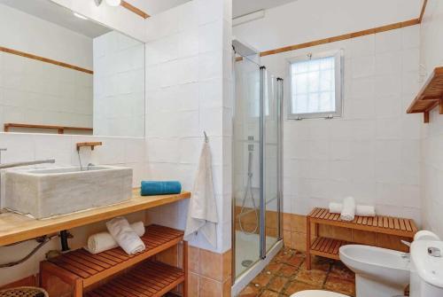 Torrox Villa Sleeps 6 Air Con Wifi