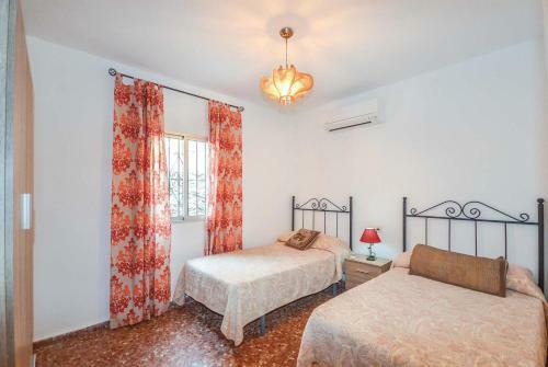 Torrox Villa Sleeps 4 Air Con Wifi